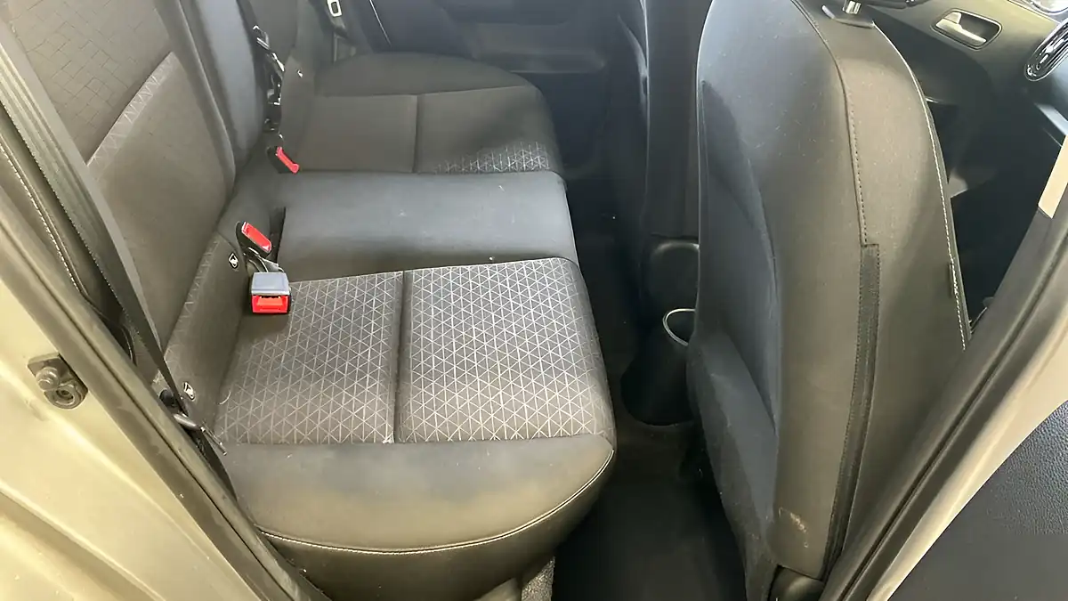 Used 2019 Kia Picanto 2 Silver - Interior and Exterior details 12