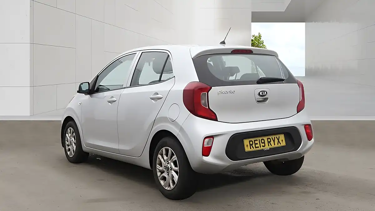 Used 2019 Kia Picanto 2 Silver - Interior and Exterior details 6