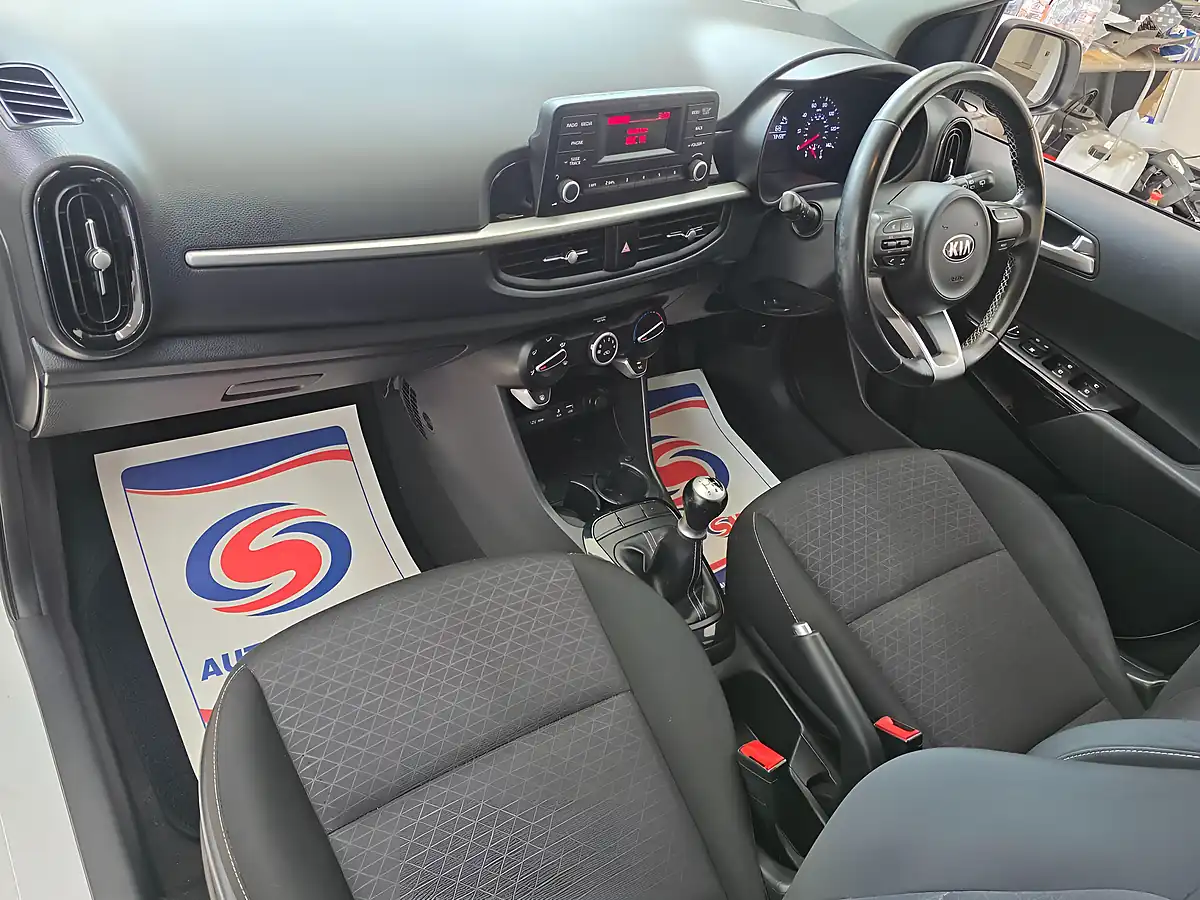 Used 2019 Kia Picanto 2 White - Interior and Exterior details 12