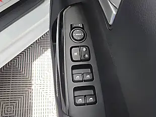 Used 2019 Kia Picanto 2 White - Interior and Exterior details 18