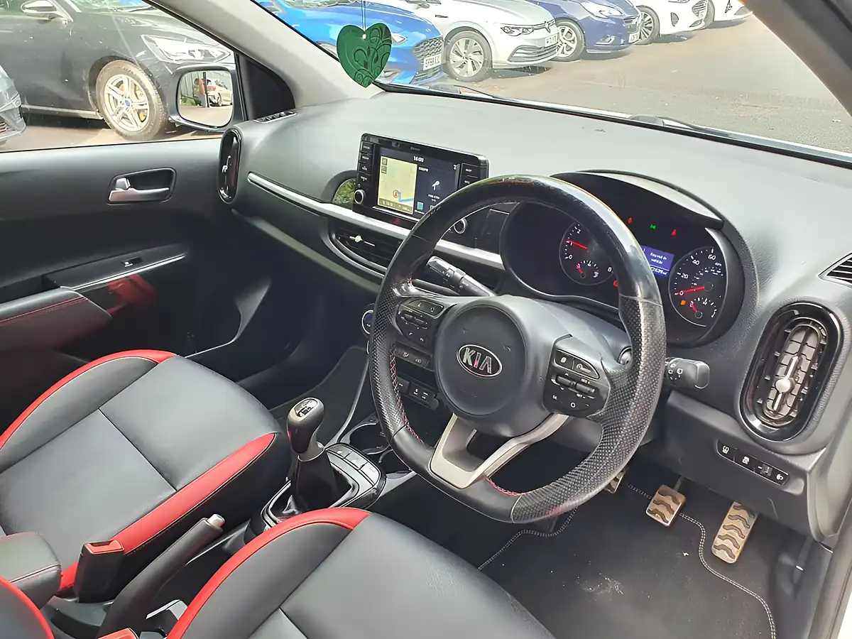 Used 2019 Kia Picanto GT-Line S White - Interior and Exterior details 11