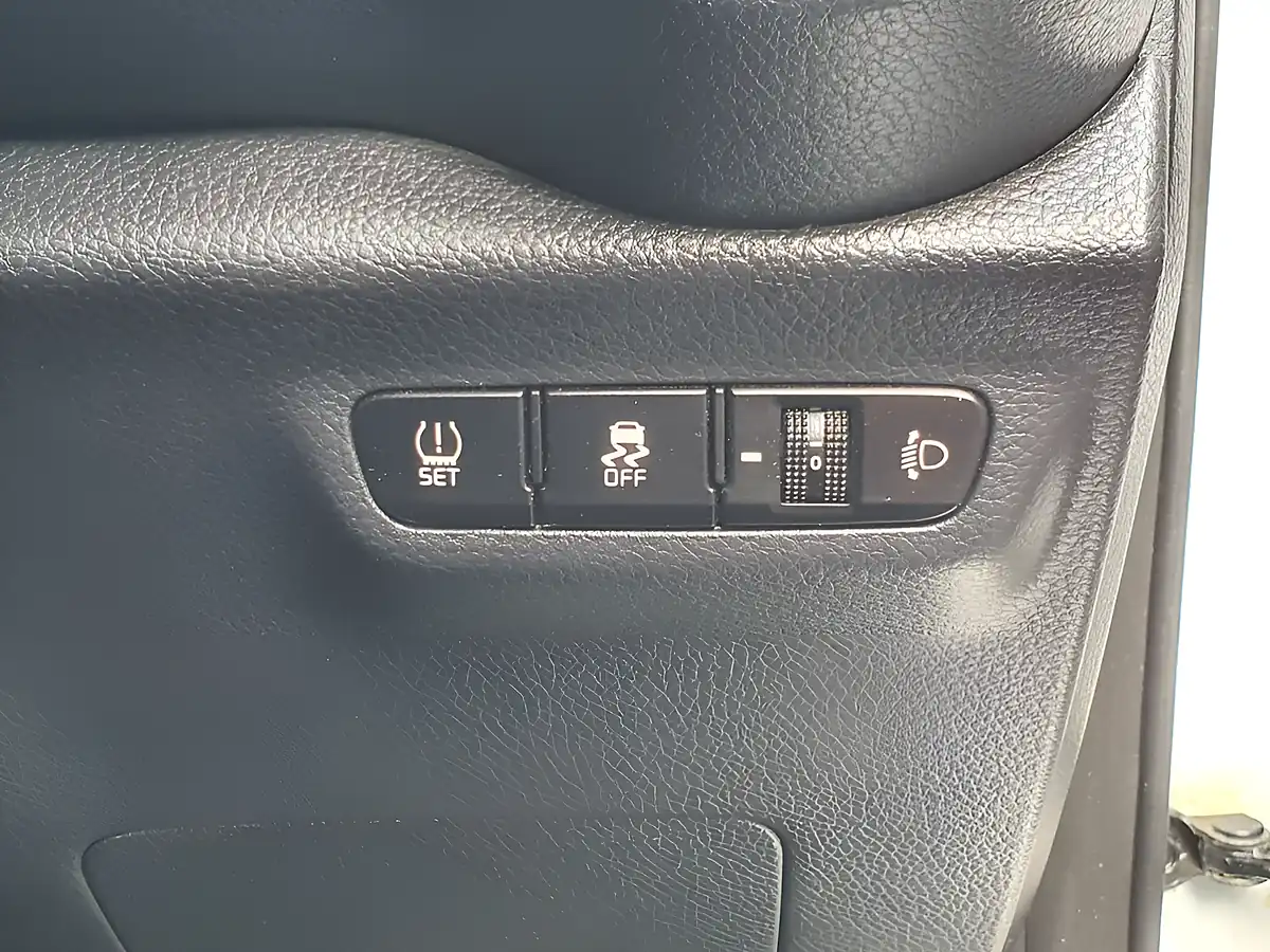 Used 2019 Kia Picanto GT-Line S White - Interior and Exterior details 16