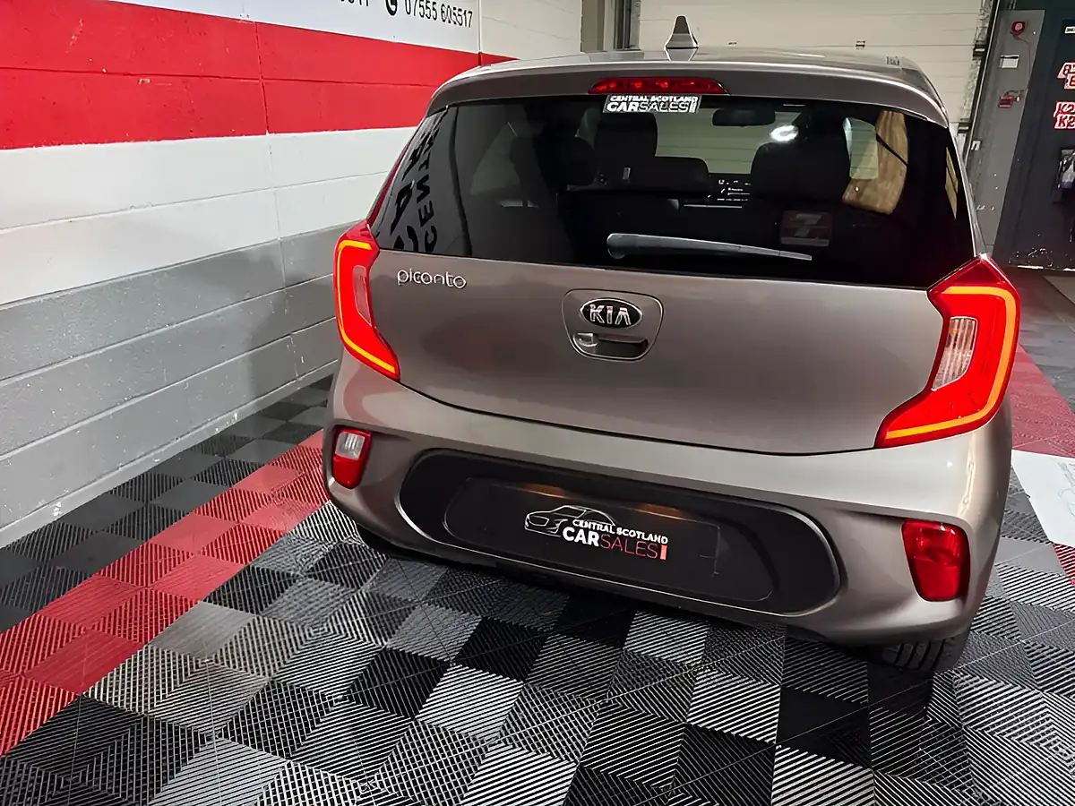 Used 2019 Kia Picanto Titanium Edition Silver - Interior and Exterior details 10