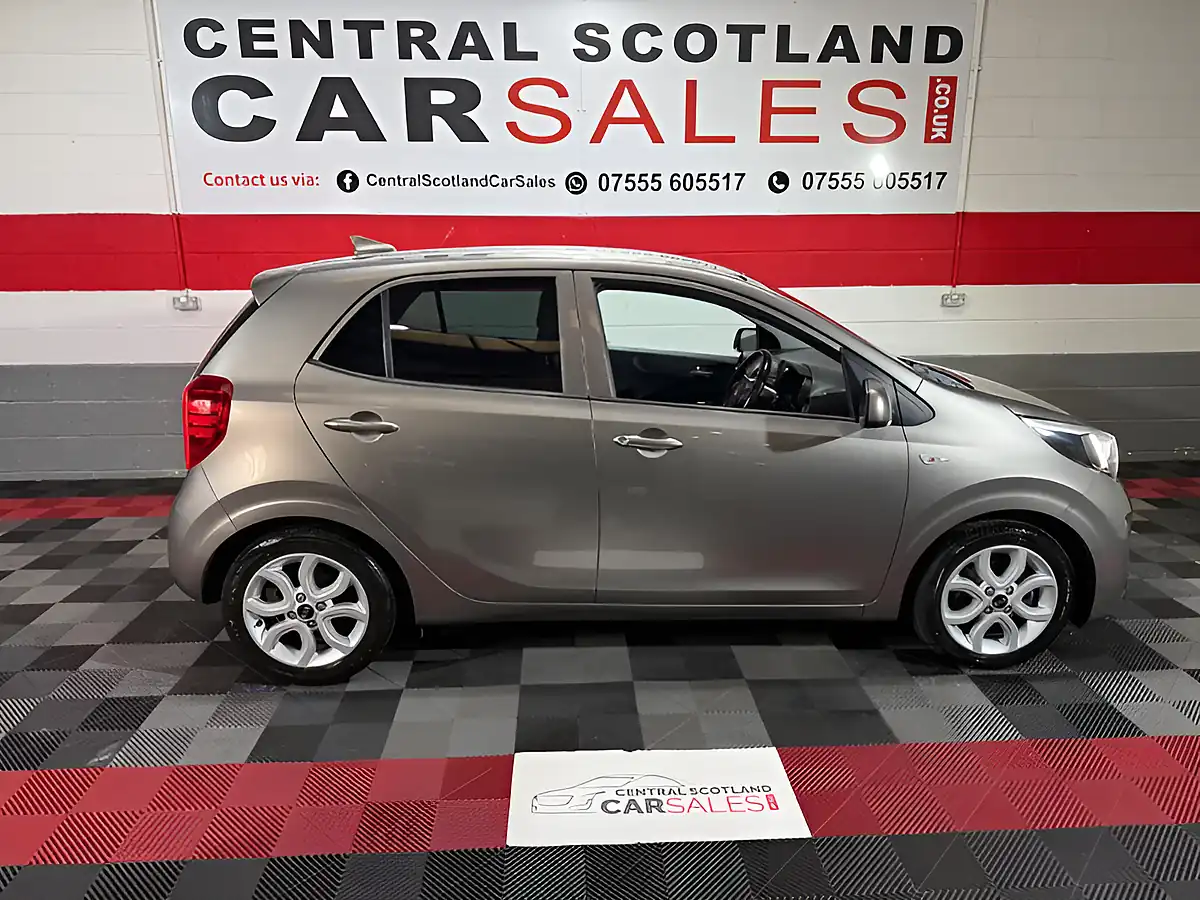 Used 2019 Kia Picanto Titanium Edition Silver - Interior and Exterior details 11