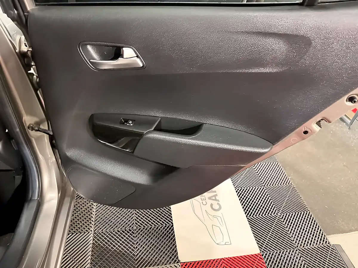 Used 2019 Kia Picanto Titanium Edition Silver - Interior and Exterior details 14