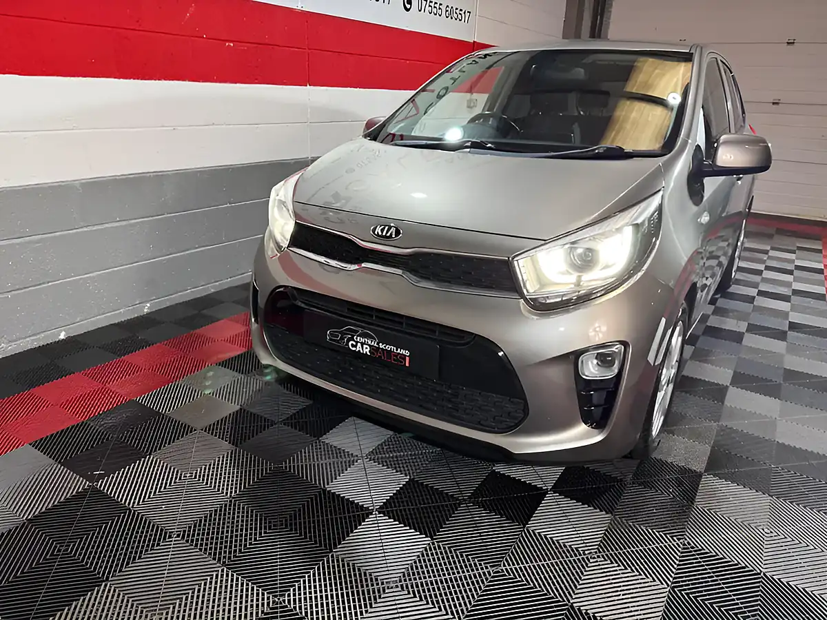 Used 2019 Kia Picanto Titanium Edition Silver - Interior and Exterior details 2