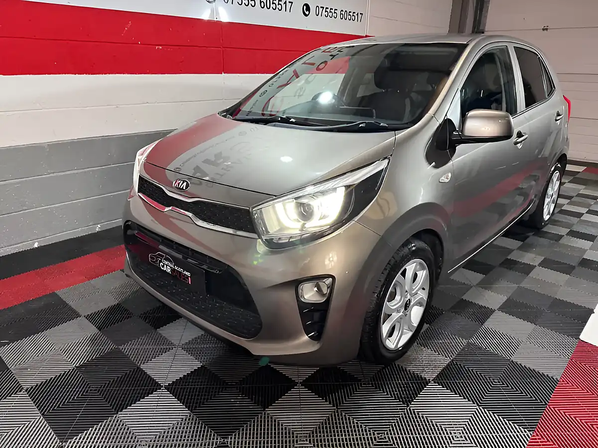 Used 2019 Kia Picanto Titanium Edition Silver - Interior and Exterior details 3