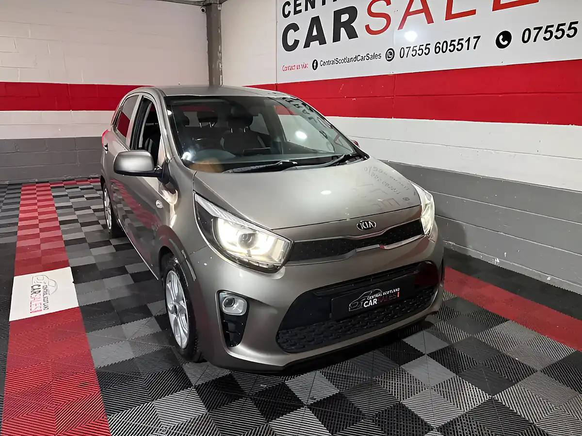 Used 2019 Kia Picanto Titanium Edition Silver - Interior and Exterior details 5