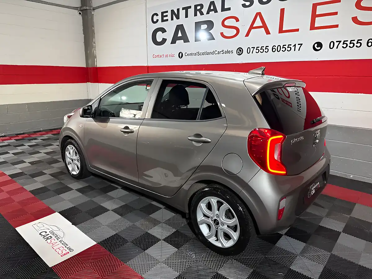 Used 2019 Kia Picanto Titanium Edition Silver - Interior and Exterior details 9