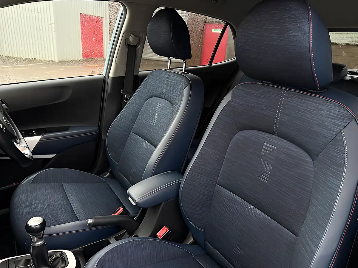 Used 2019 Kia Picanto Wave Blue - Interior and Exterior details 14