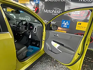 Used 2019 Kia Picanto X-Line Green - Interior and Exterior details 13