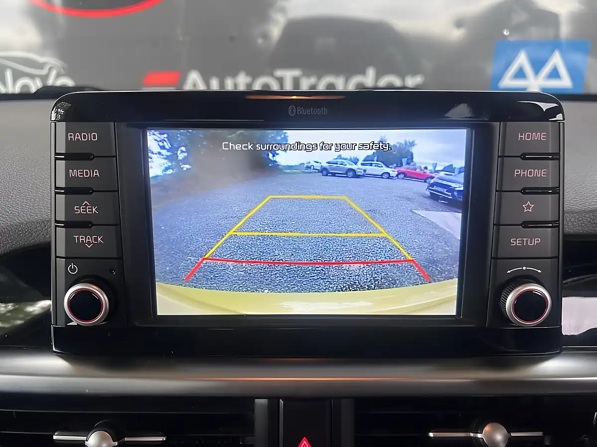 Used 2019 Kia Picanto X-Line Green - Interior and Exterior details 15