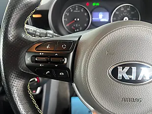Used 2019 Kia Picanto X-Line Green - Interior and Exterior details 16