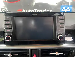 Used 2019 Kia Picanto X-Line Green - Interior and Exterior details 17