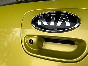 Used 2019 Kia Picanto X-Line Green - Interior and Exterior details 9