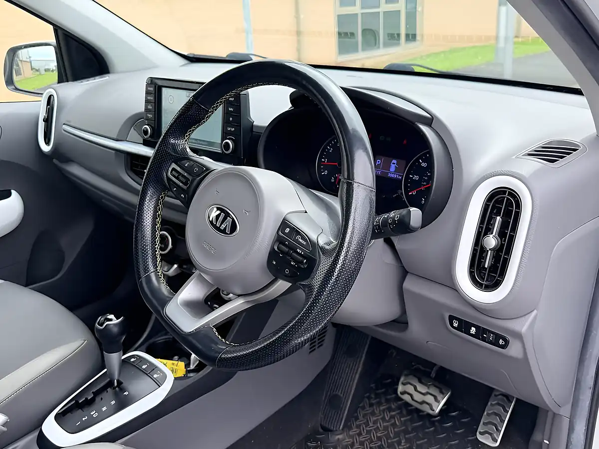 Used 2019 Kia Picanto X-Line S Clear White - Interior and Exterior details 11