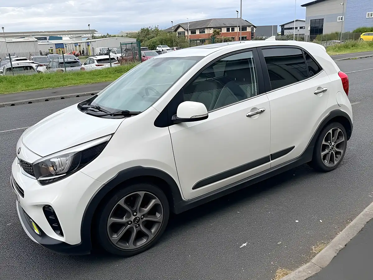 Used 2019 Kia Picanto X-Line S Clear White - Interior and Exterior details 9
