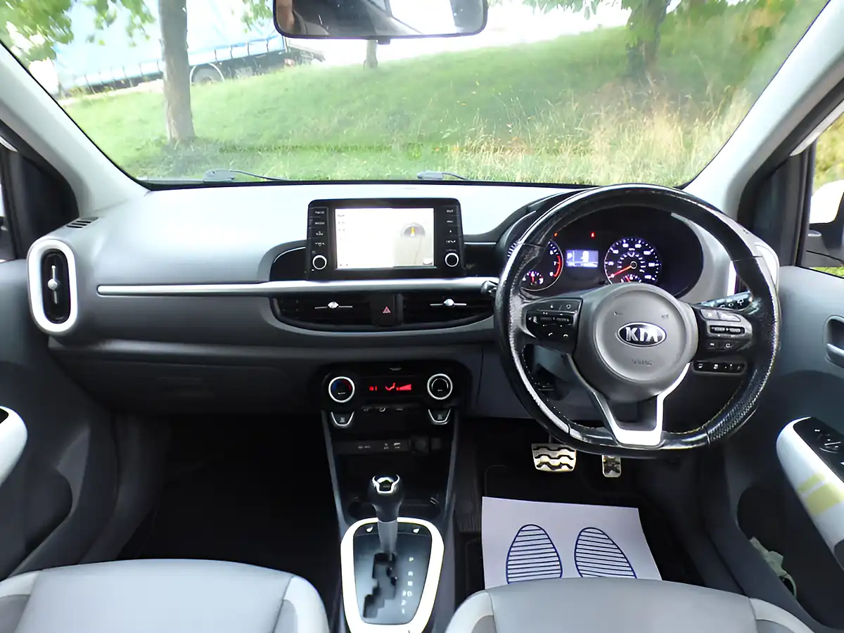 Used 2019 Kia Picanto X-Line S White - Interior and Exterior details 12