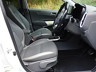 Used 2019 Kia Picanto X-Line S White - Interior and Exterior details 17