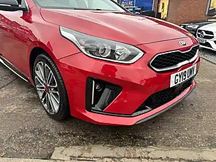 Used 2019 Kia Proceed GT-Line Red - Interior and Exterior details 4