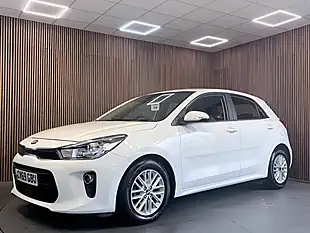 Used 2019 Kia Rio 2 White - Interior and Exterior details 3
