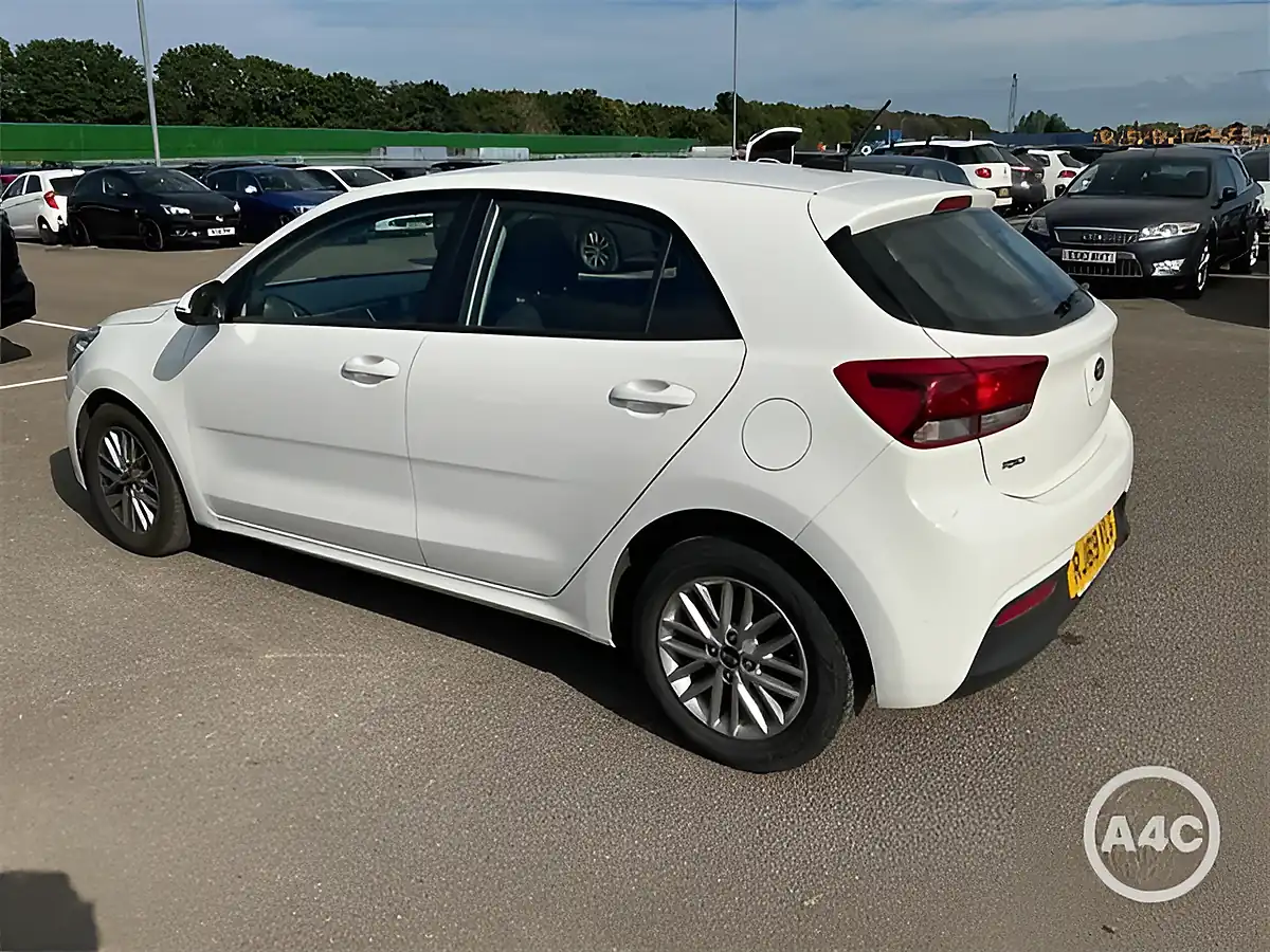 Used 2019 Kia Rio 2 White - Interior and Exterior details 2