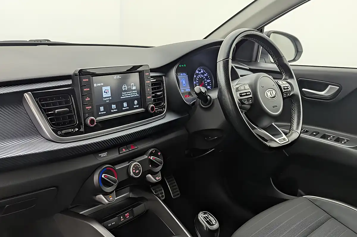 Used 2019 Kia Rio GT-Line White - Interior and Exterior details 12