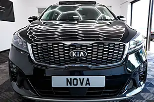 Used 2019 Kia Sorento GT-Line S Black - Interior and Exterior details 8