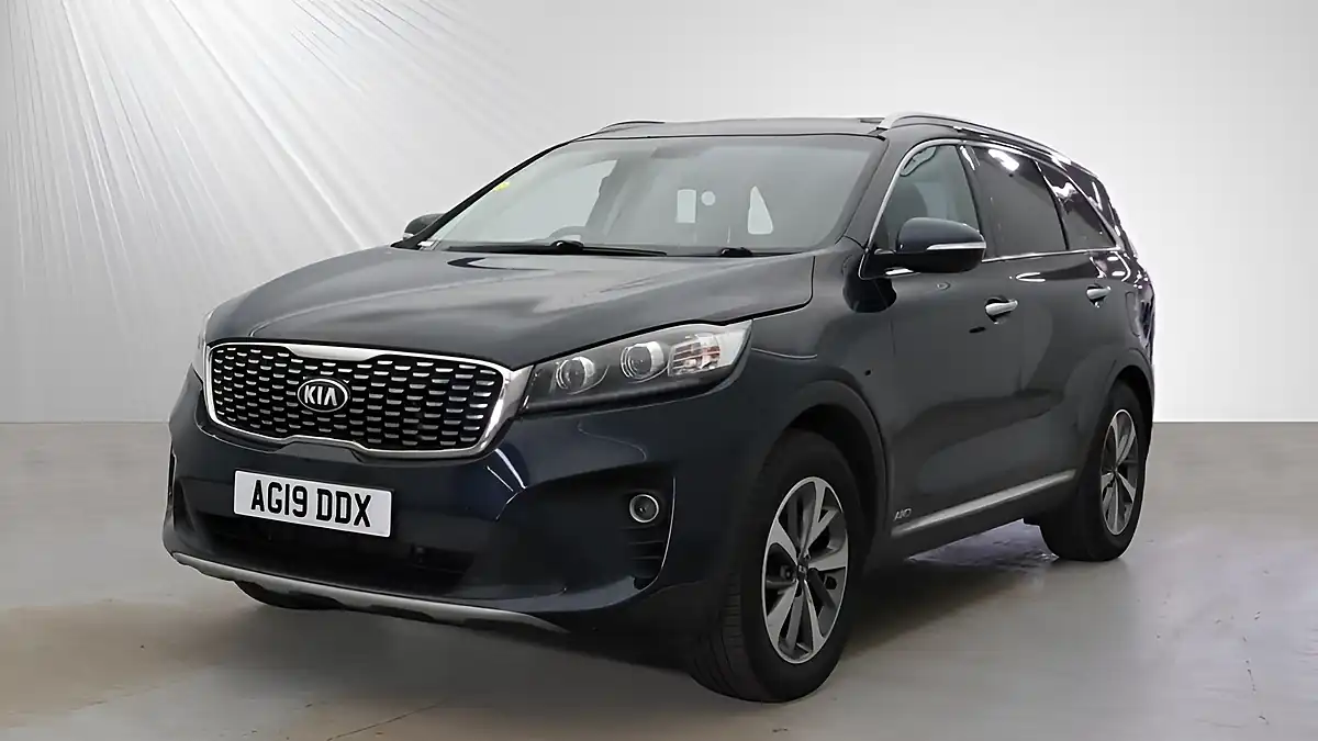Used 2019 Kia Sorento KX-2 Blue - Interior and Exterior details 4