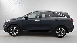 Used 2019 Kia Sorento KX-2 Blue - Interior and Exterior details 6