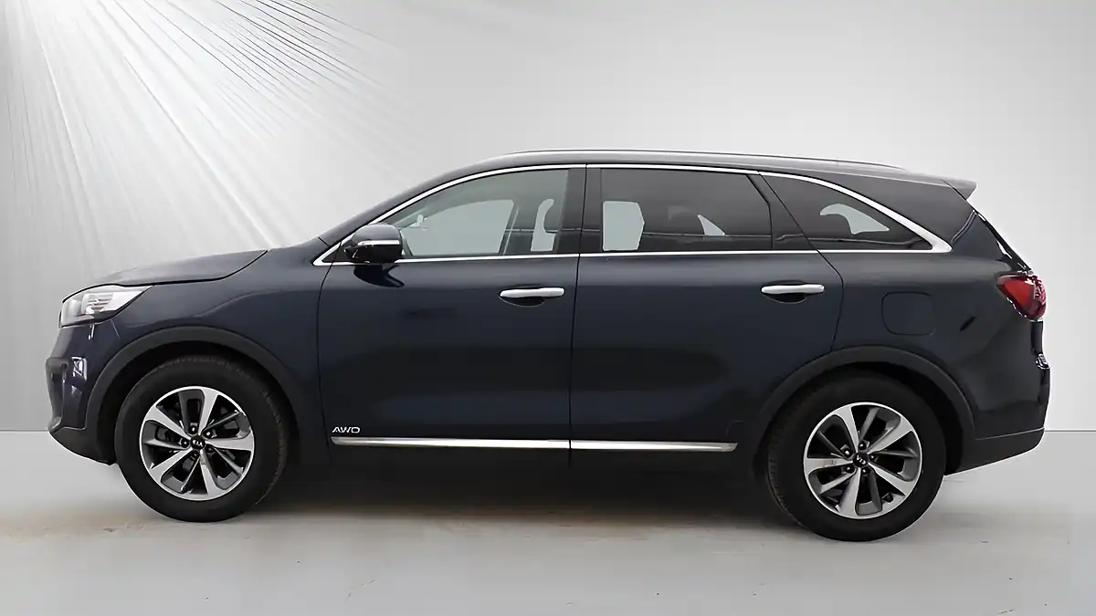 Used 2019 Kia Sorento KX-2 Blue - Interior and Exterior details 6