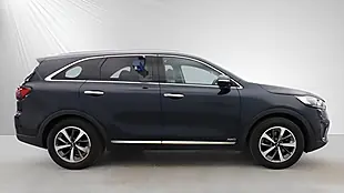 Used 2019 Kia Sorento KX-2 Blue - Interior and Exterior details 8