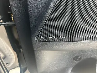 Used 2019 Kia Sorento KX-3 Black - Interior and Exterior details 13