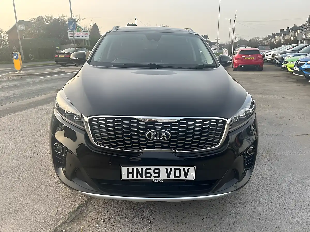 Used 2019 Kia Sorento KX-3 Black - Interior and Exterior details 15