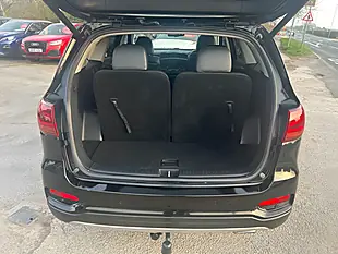 Used 2019 Kia Sorento KX-3 Black - Interior and Exterior details 16
