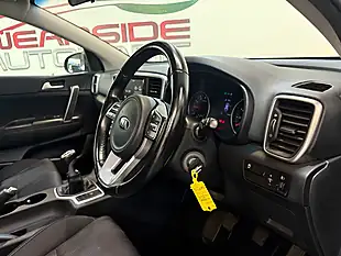 Used 2019 Kia Sportage 1 Black - Interior and Exterior details 9