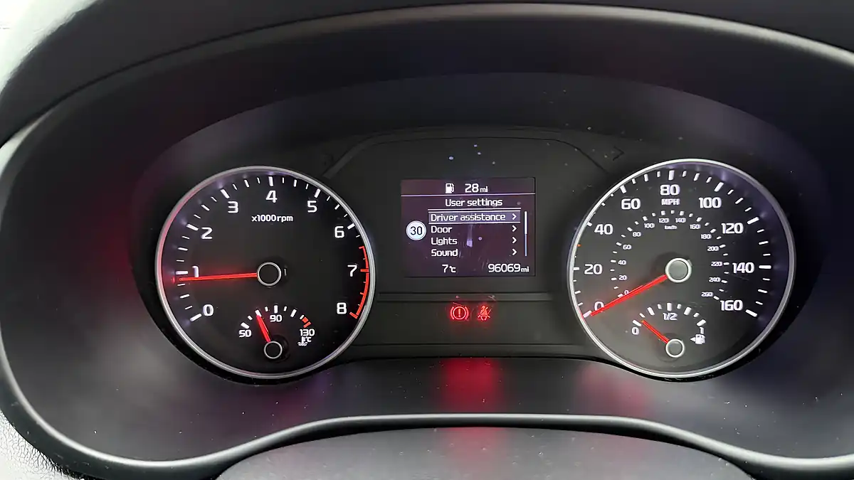 Used 2019 Kia Sportage 2 Black - Interior and Exterior details 12