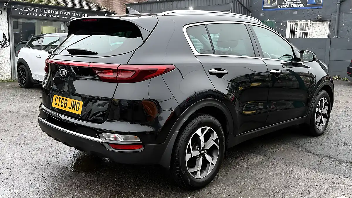 Used 2019 Kia Sportage 2 Black - Interior and Exterior details 4