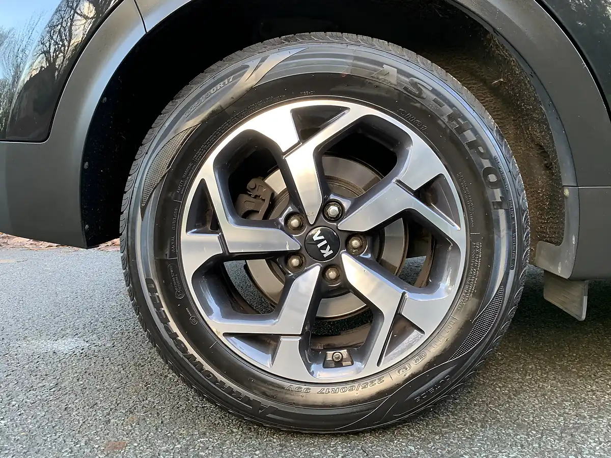 Used 2019 Kia Sportage 2 Black - Interior and Exterior details 10
