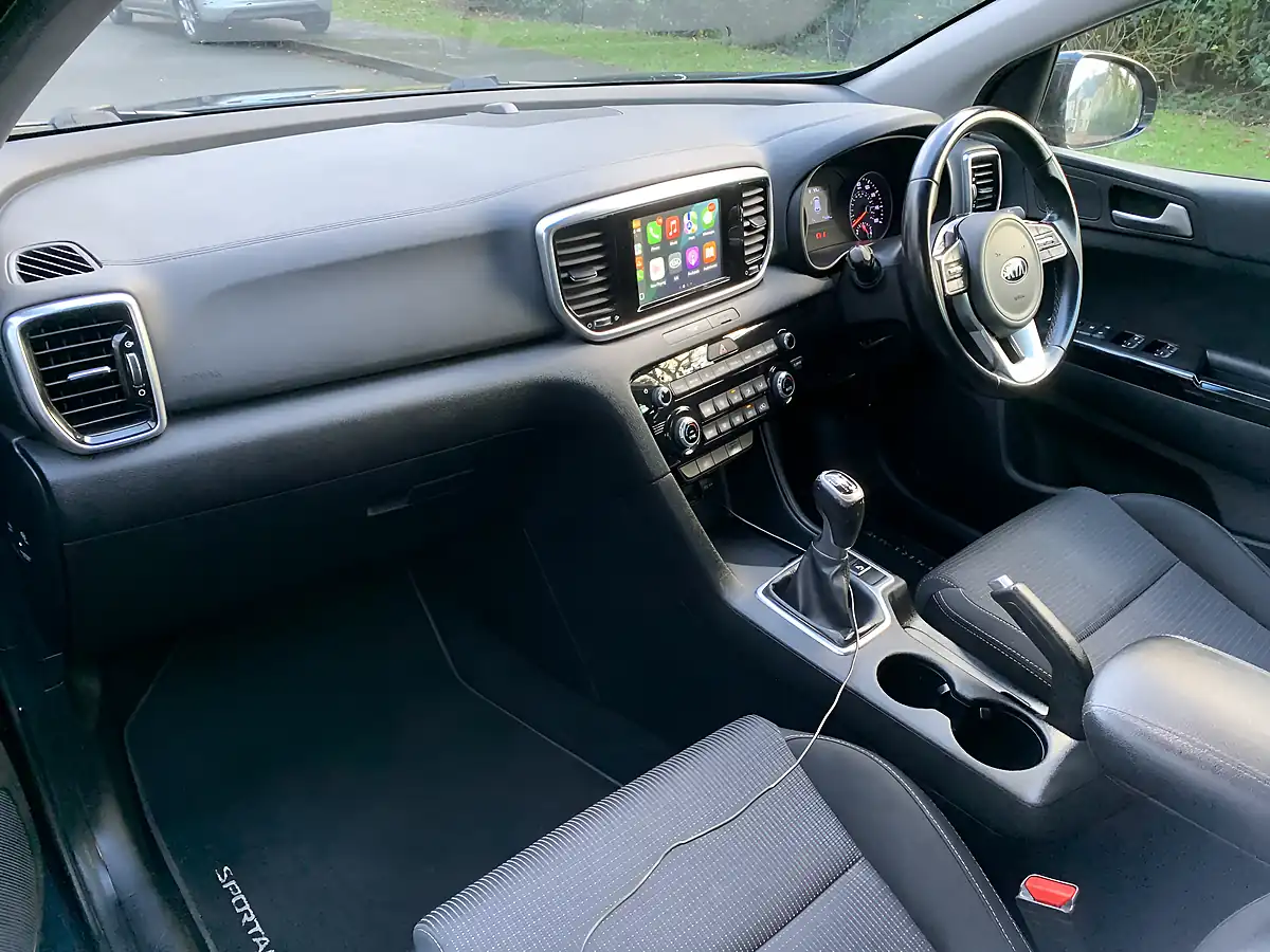 Used 2019 Kia Sportage 2 Black - Interior and Exterior details 14