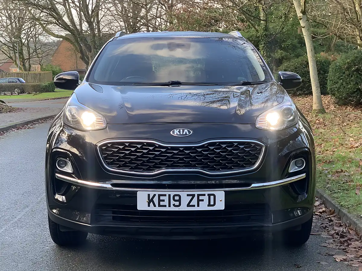 Used 2019 Kia Sportage 2 Black - Interior and Exterior details 8