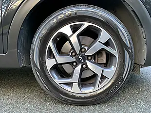 Used 2019 Kia Sportage 2 Black - Interior and Exterior details 9