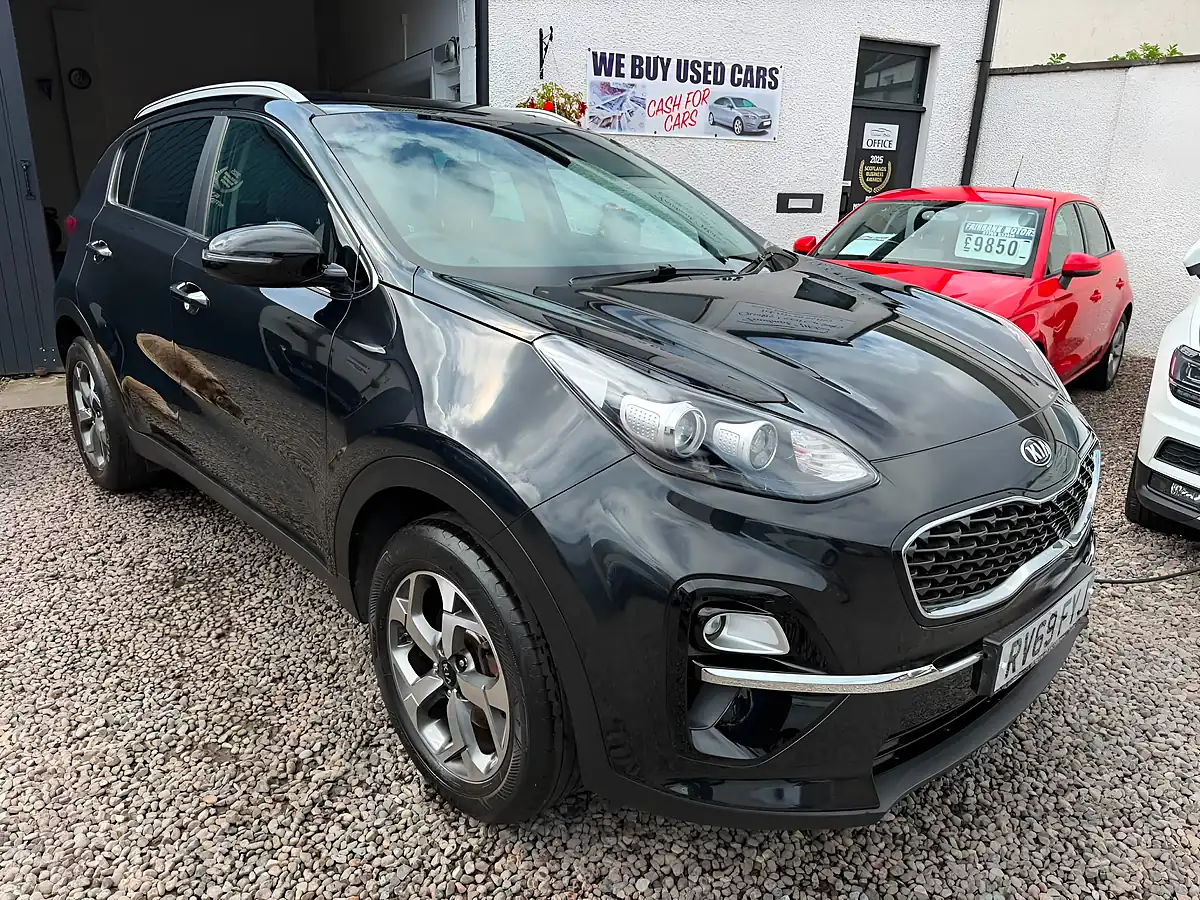 Used 2019 Kia Sportage 2 Black - Front View