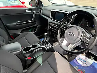 Used 2019 Kia Sportage 2 Black - Interior and Exterior details 5