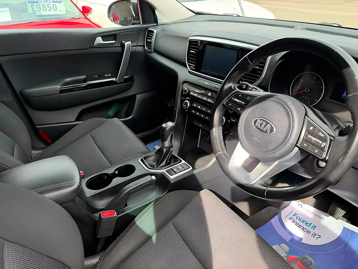 Used 2019 Kia Sportage 2 Black - Interior and Exterior details 5