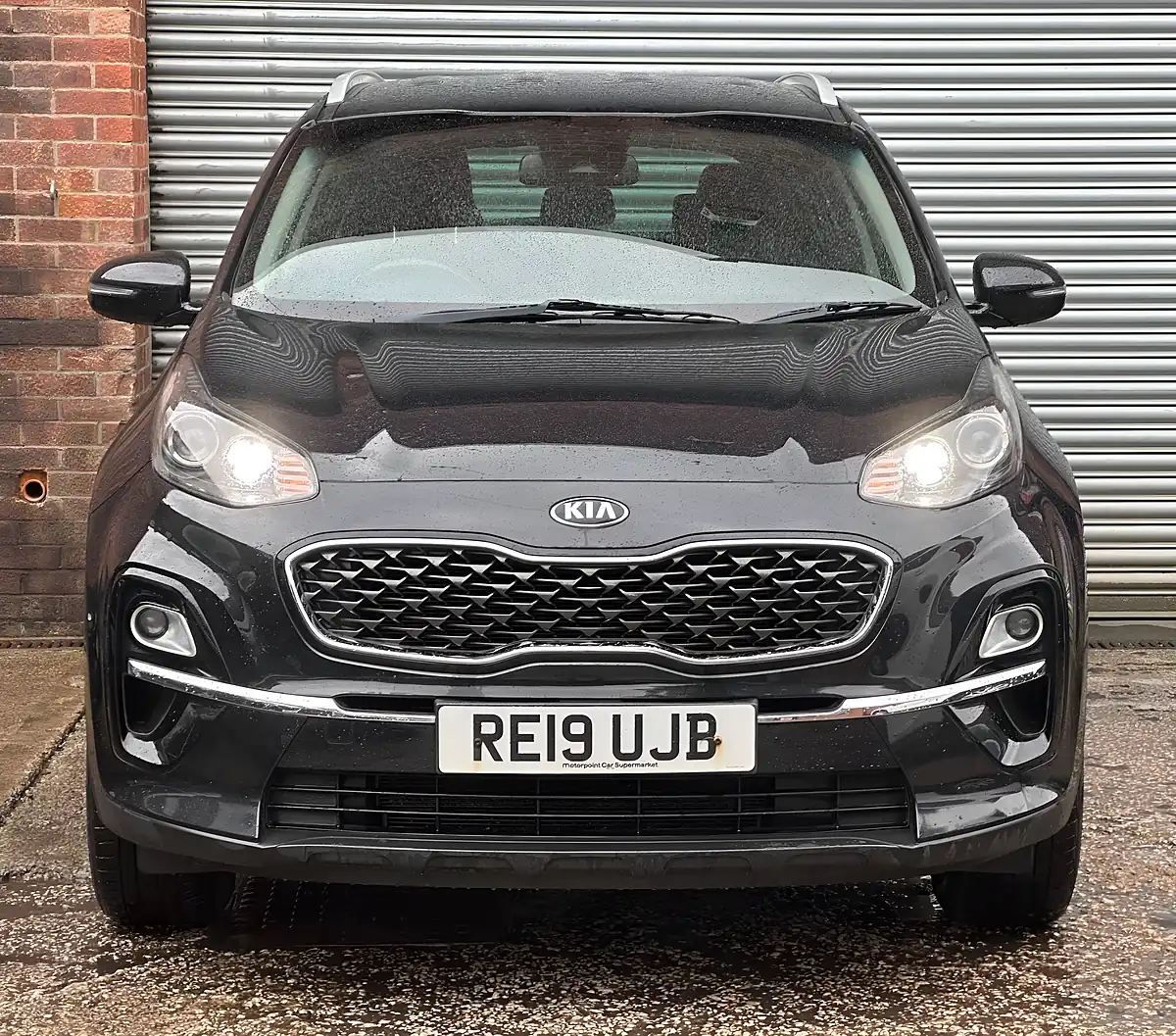 Used 2019 Kia Sportage 2 Black - Interior and Exterior details 10