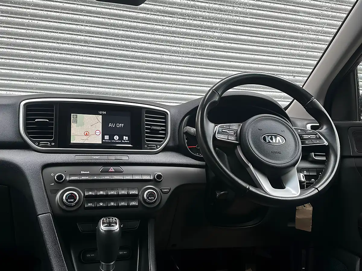 Used 2019 Kia Sportage 2 Black - Interior and Exterior details 13