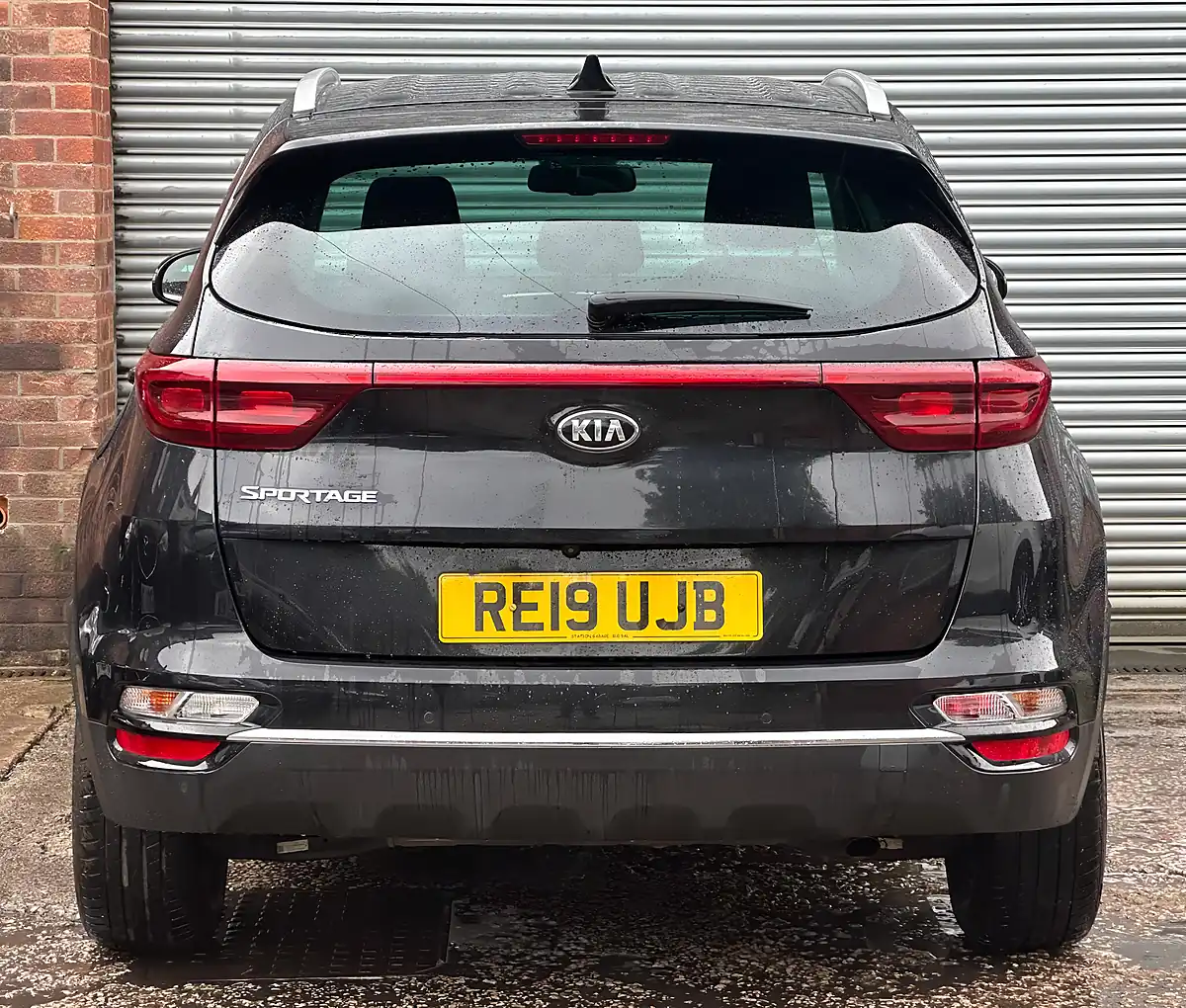 Used 2019 Kia Sportage 2 Black - Interior and Exterior details 19