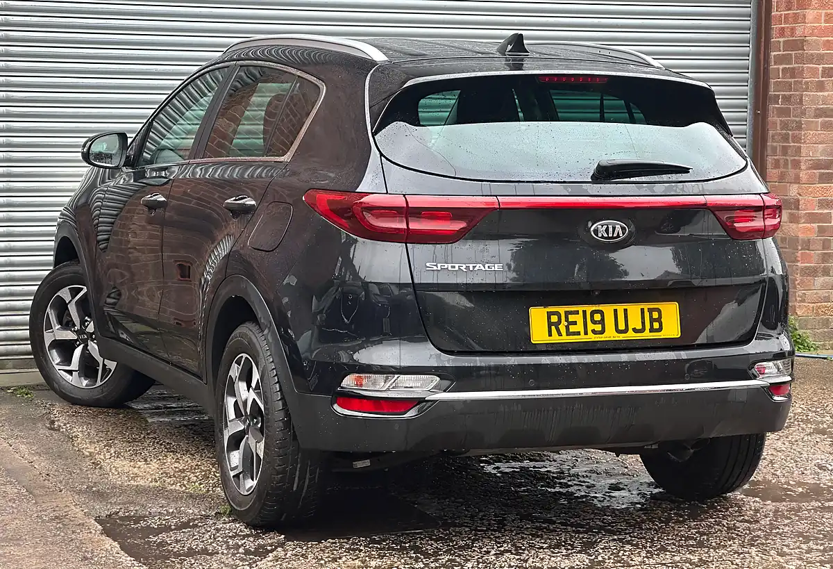 Used 2019 Kia Sportage 2 Black - Interior and Exterior details 5