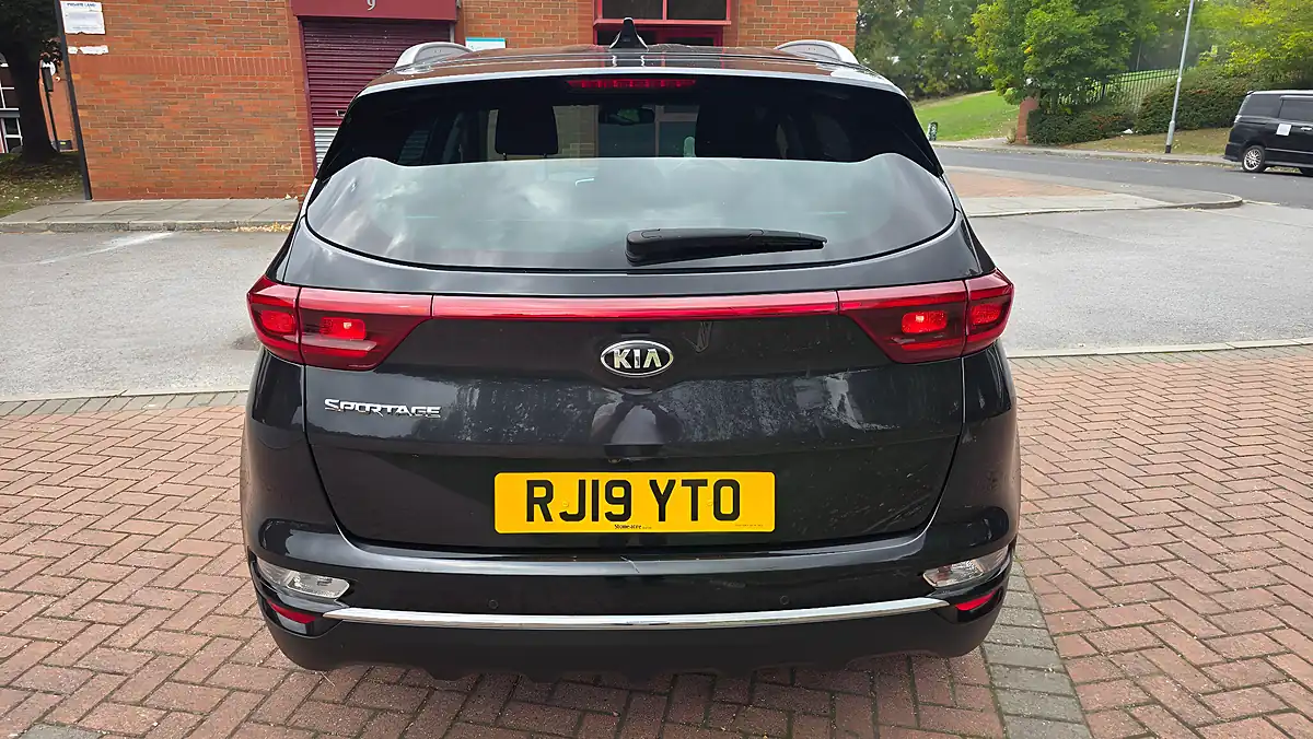 Used 2019 Kia Sportage 2 Black - Interior and Exterior details 9